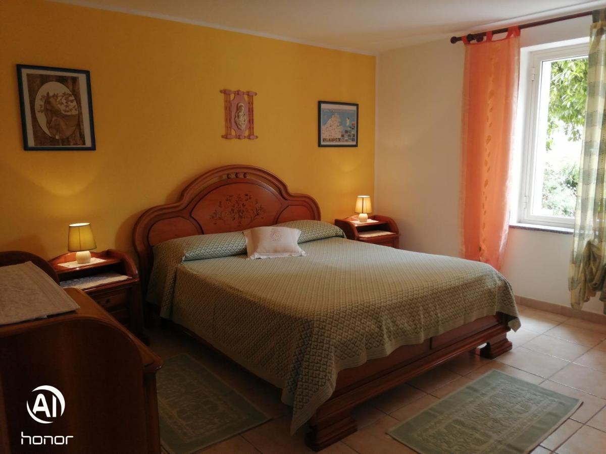 Corte Mannoni Porto Pozzo Exteriör bild