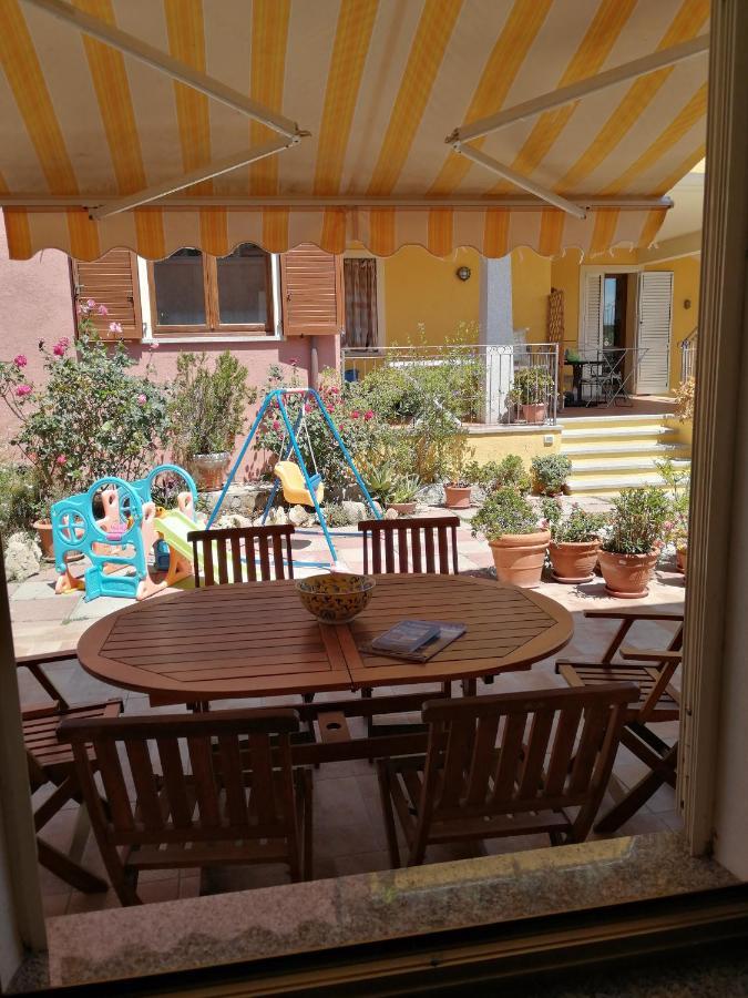 Corte Mannoni Porto Pozzo Exteriör bild