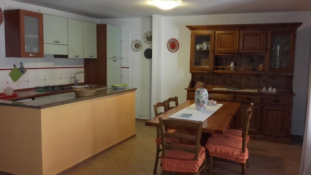 Corte Mannoni Porto Pozzo Exteriör bild