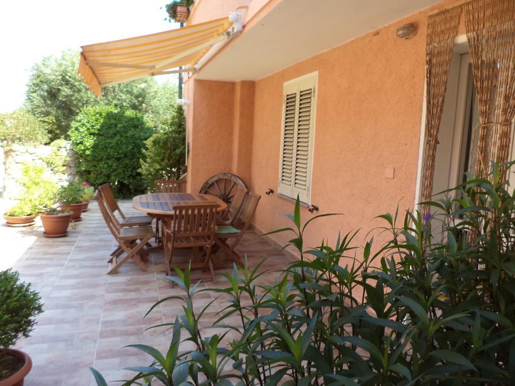 Corte Mannoni Porto Pozzo Exteriör bild