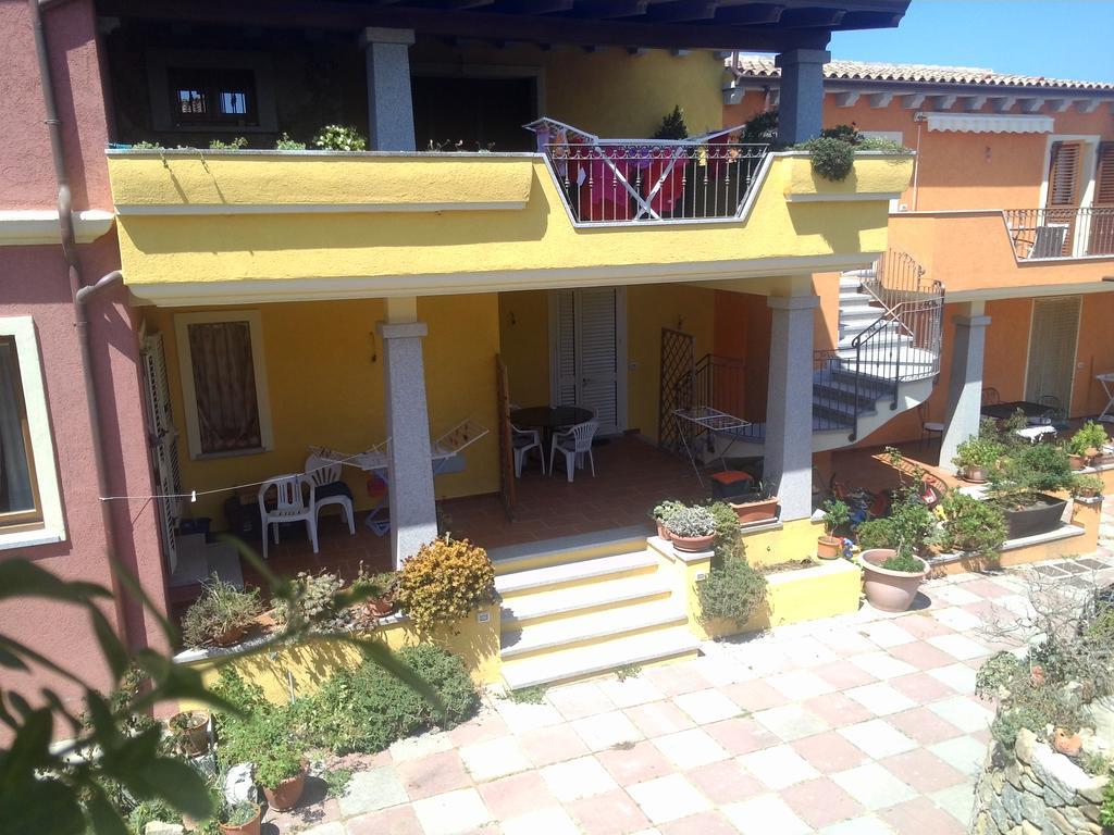Corte Mannoni Porto Pozzo Exteriör bild