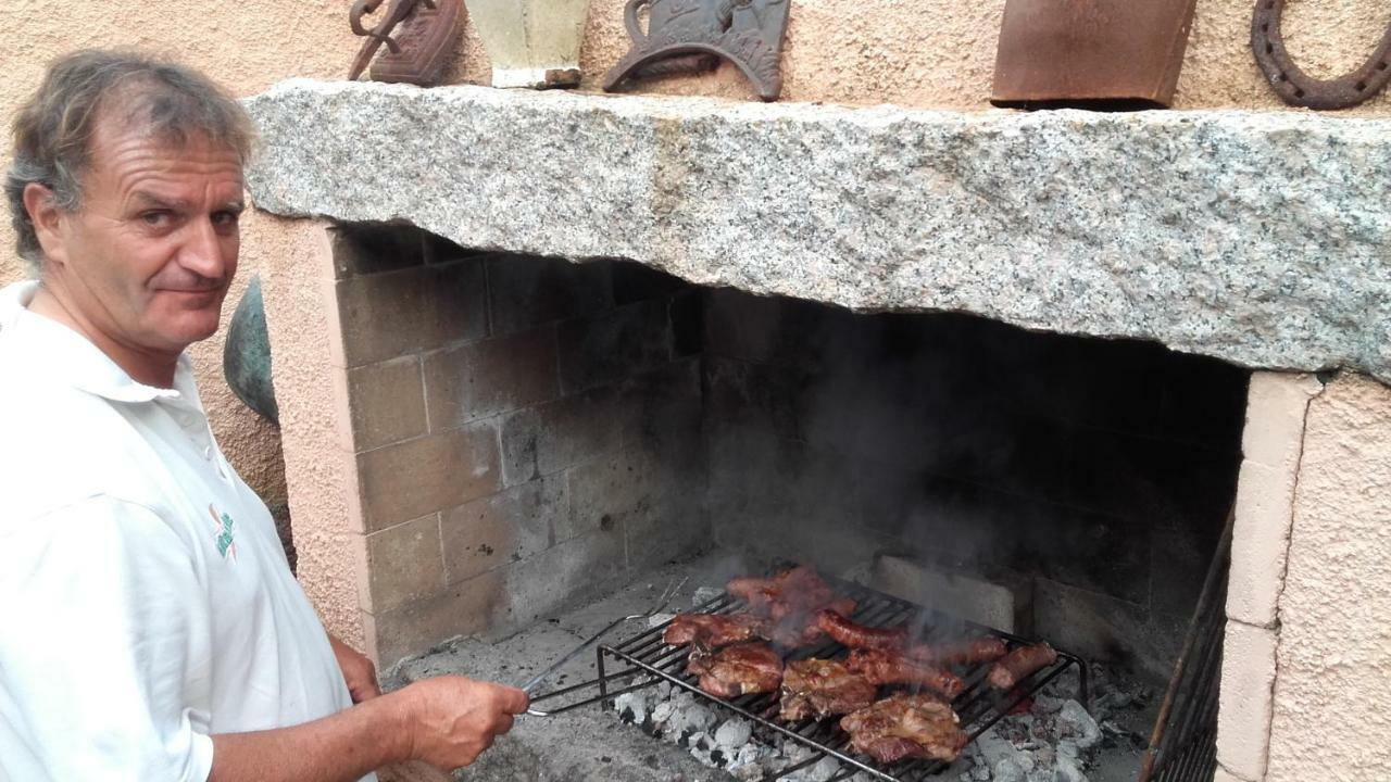 Corte Mannoni Porto Pozzo Exteriör bild
